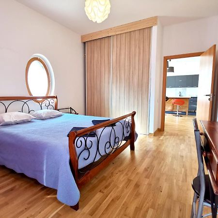Brivibas Center Apartments Ryga Zewnętrze zdjęcie