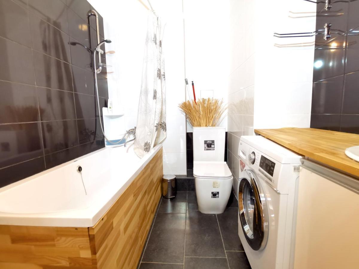 Brivibas Center Apartments Ryga Zewnętrze zdjęcie